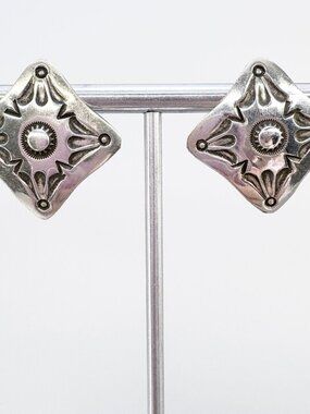 VTG Sterling Silver 925 Textured Sun Design Stud Earrings Size 1" Length